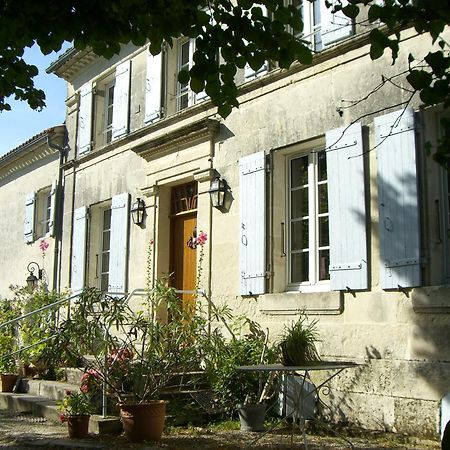 Chambres D'Hotes - Les Bujours Saint-Georges-des-Côteaux Kültér fotó